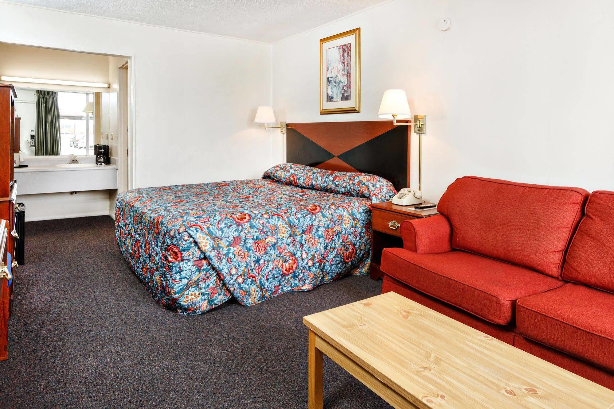 Red Carpet Inn - Луисвилл Экстерьер фото